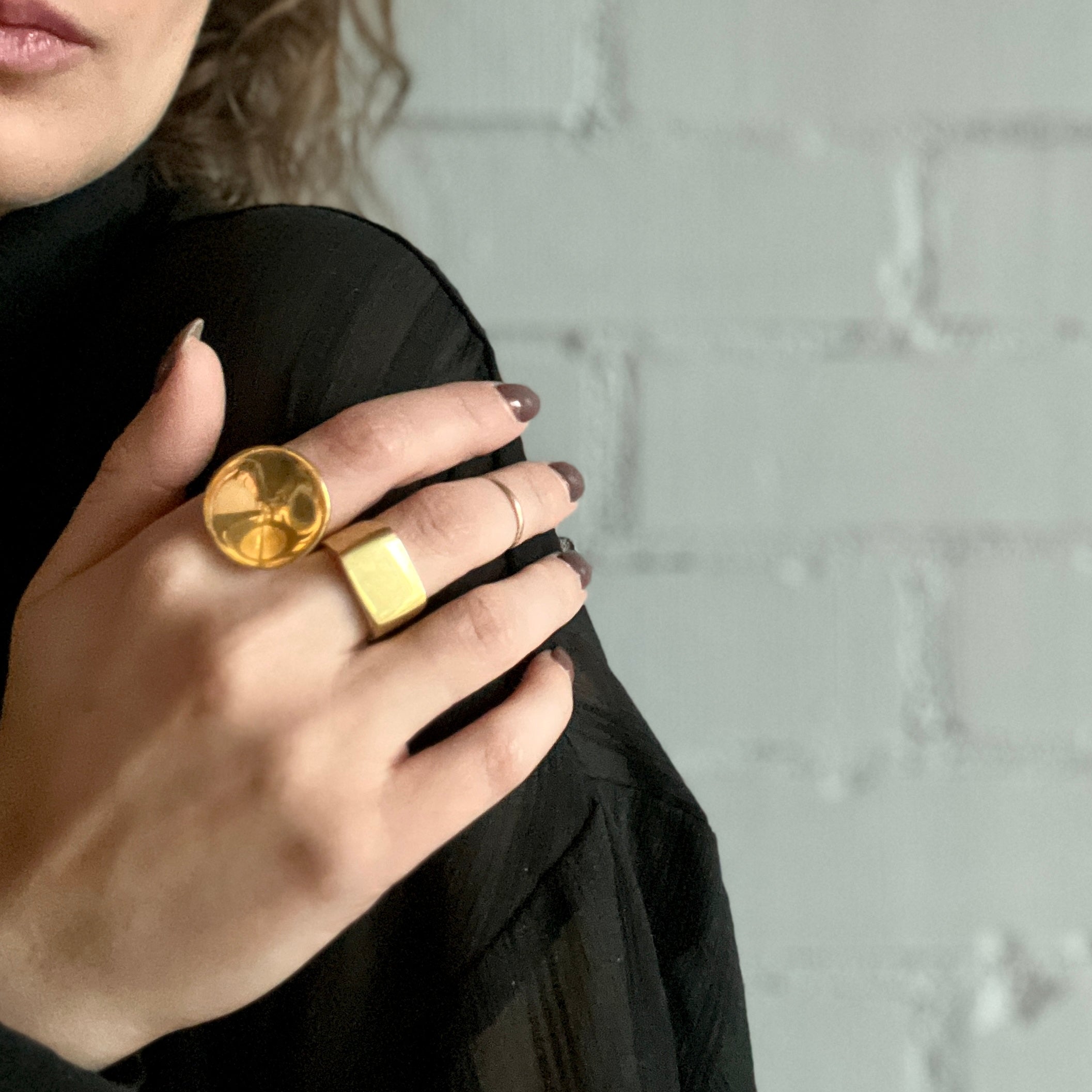 RECTANGLE SIGNET RING