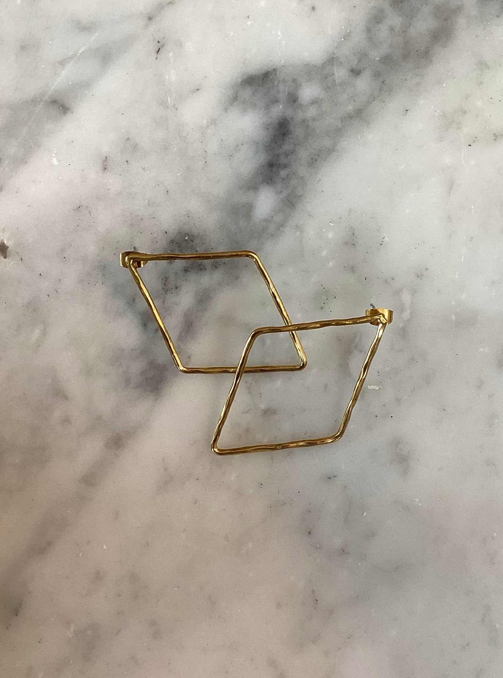 HAMMERED DIAMOND EARRINGS