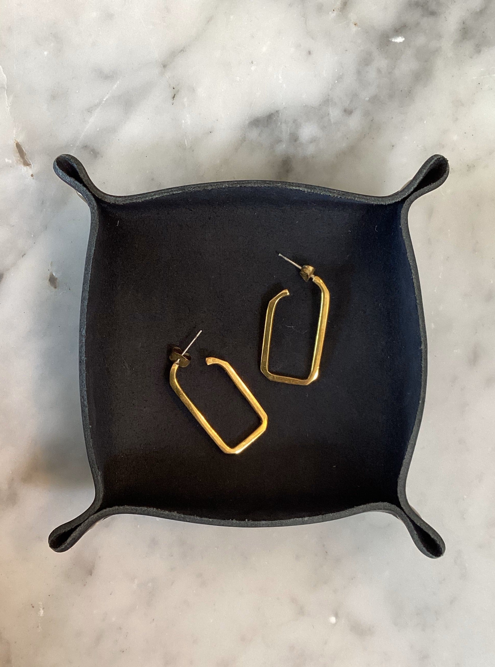 RECTANGLE HOOP EARRINGS