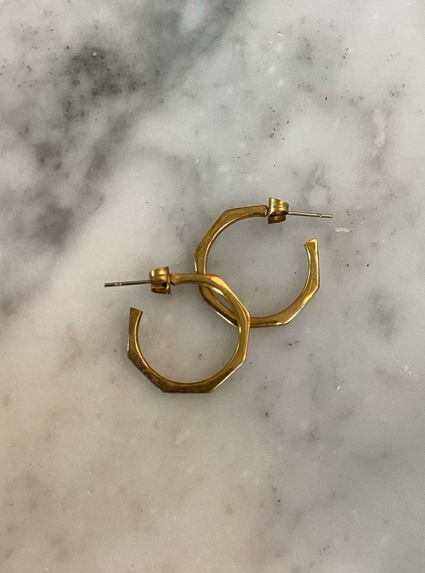 OCTAGON HOOP EARRINGS
