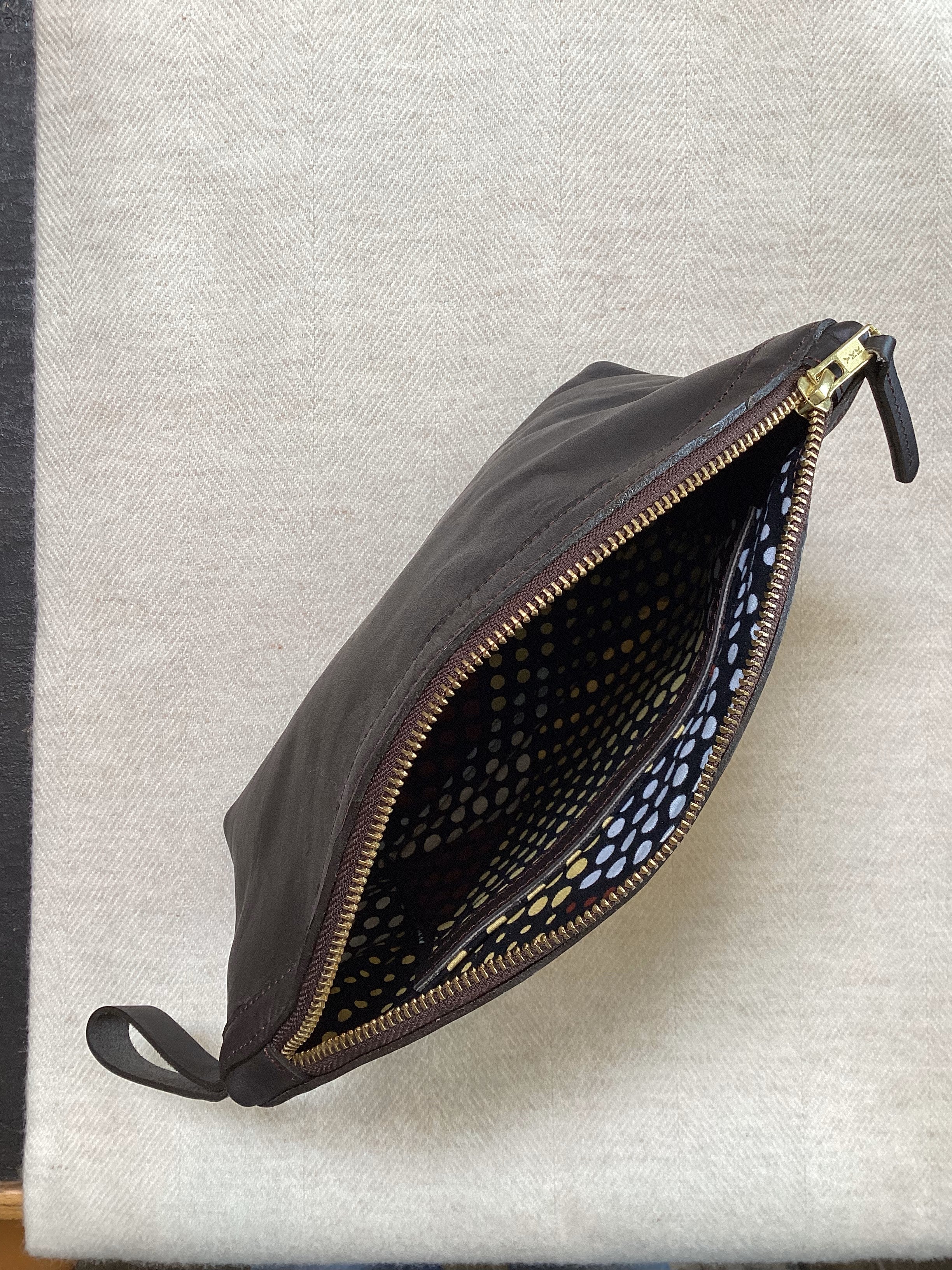 COWHIDE POUCH
