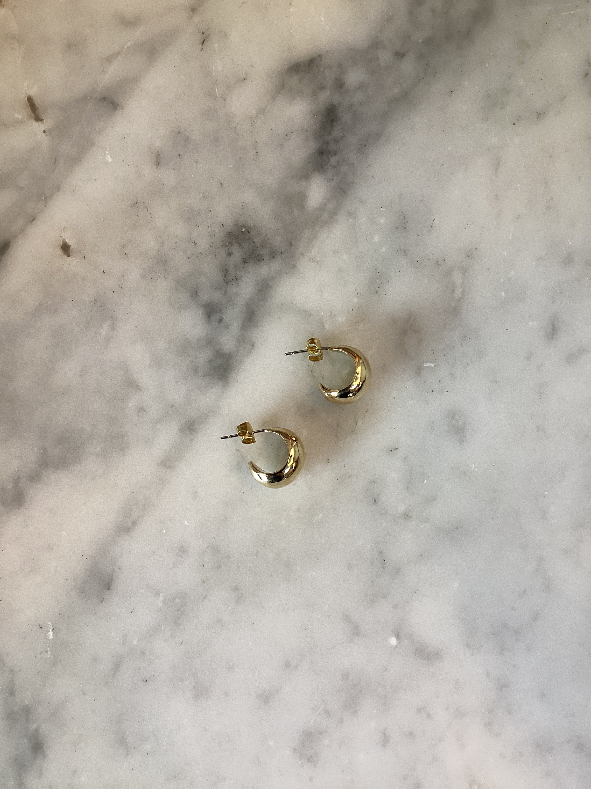 DOME EARRINGS
