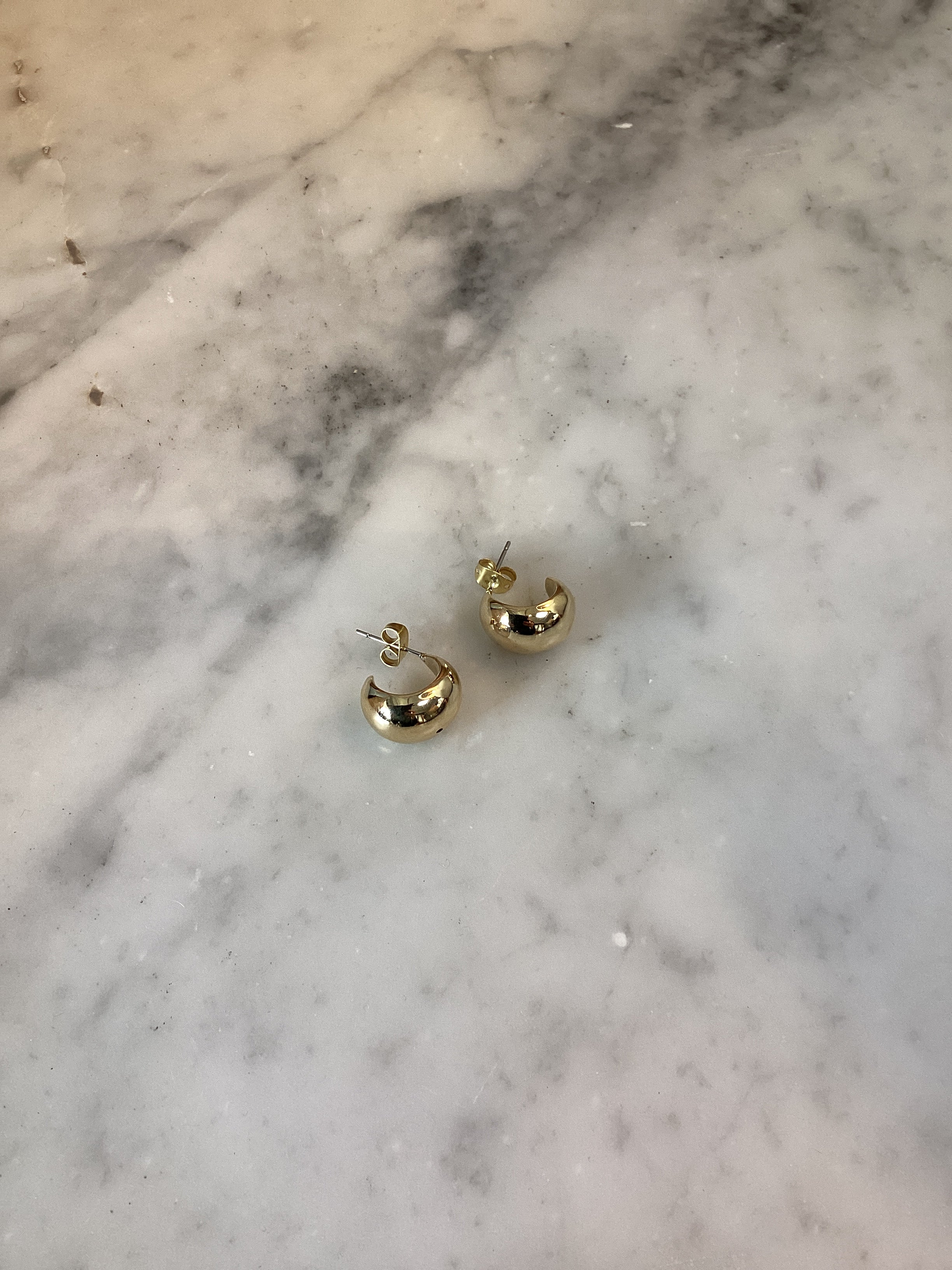 DOME EARRINGS