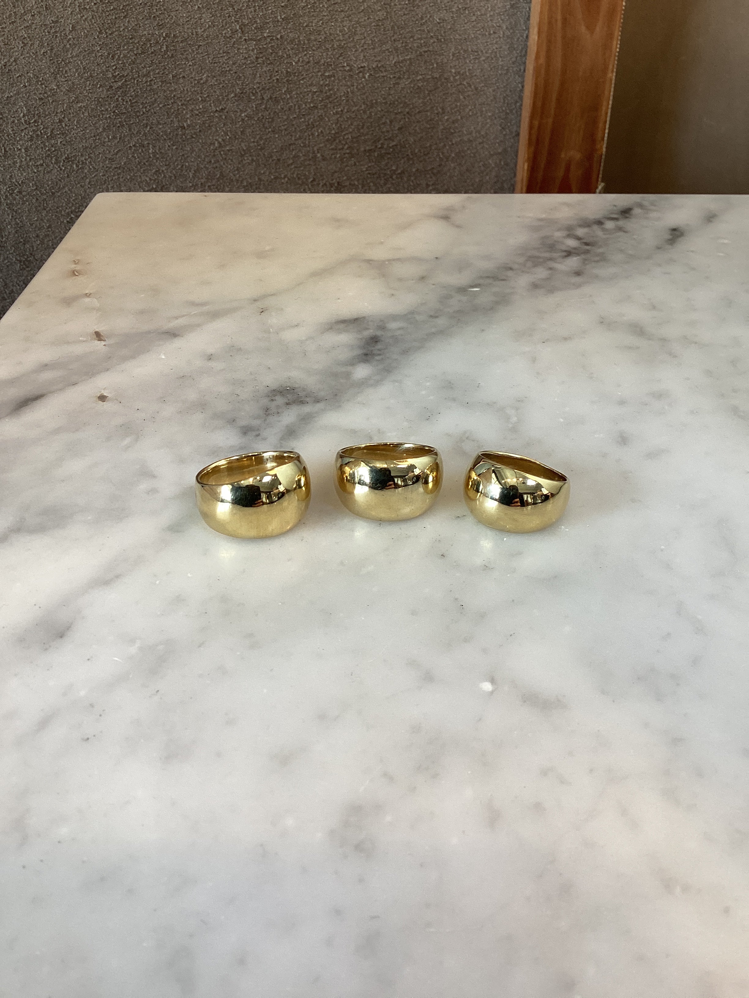 CLASSIC WIDE BAND RING