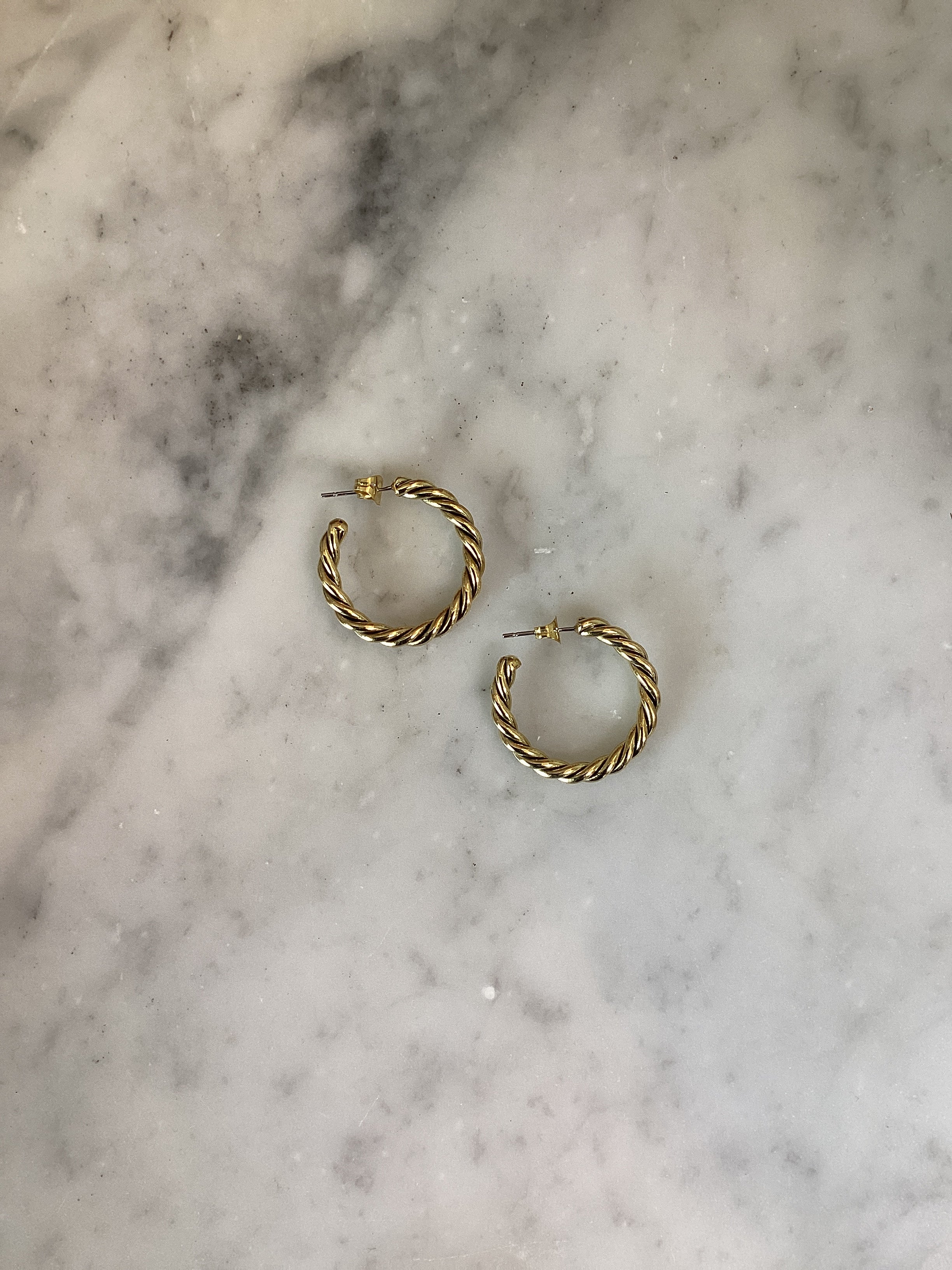 TWISTED HOOP EARRINGS