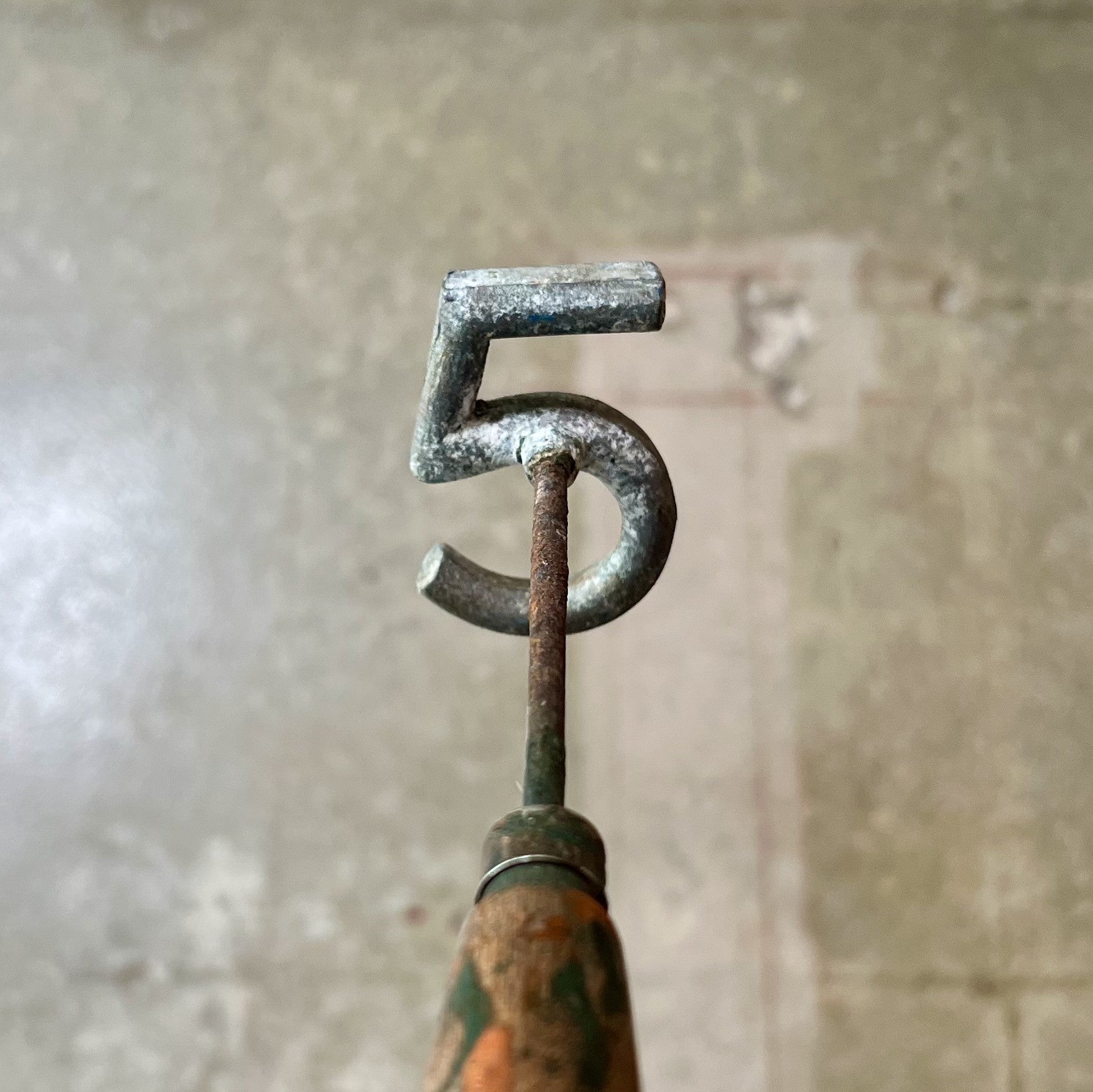 VINTAGE IRON NUMBERS