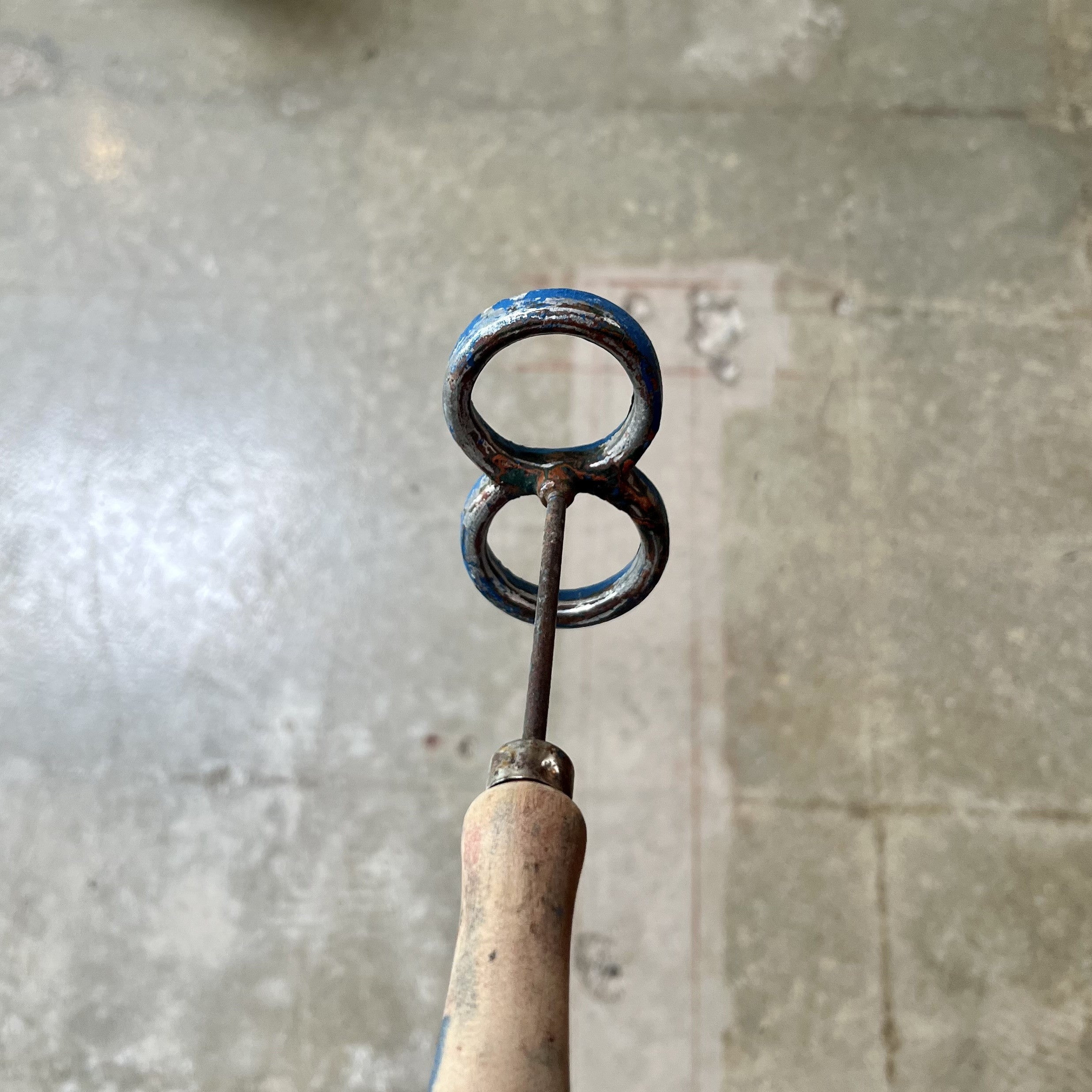 VINTAGE IRON NUMBERS