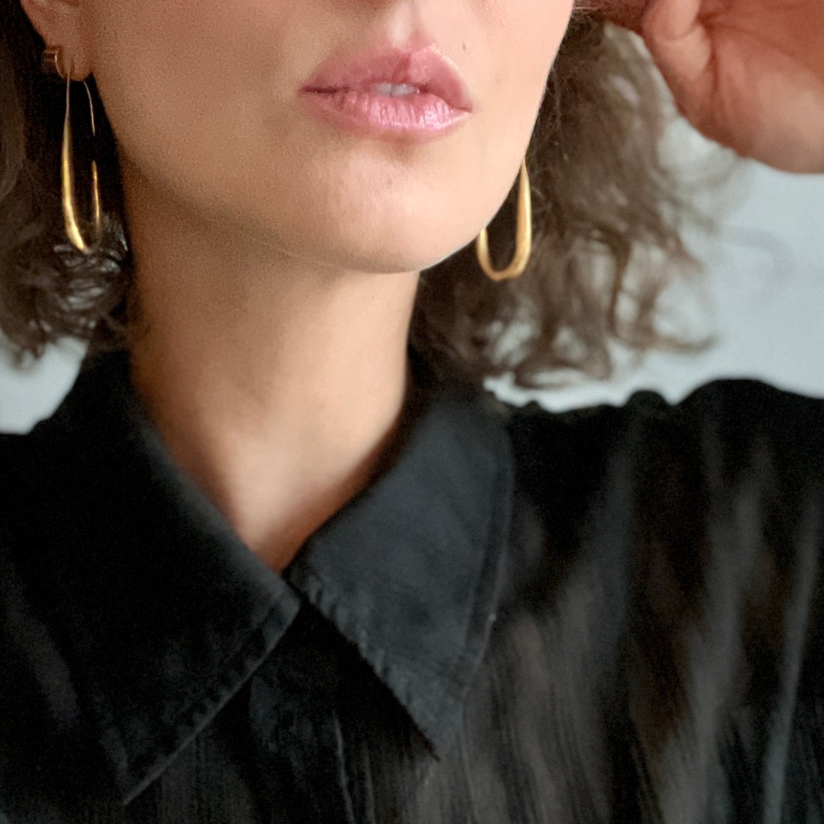 OVAL THREADER HOOP EARRINGS