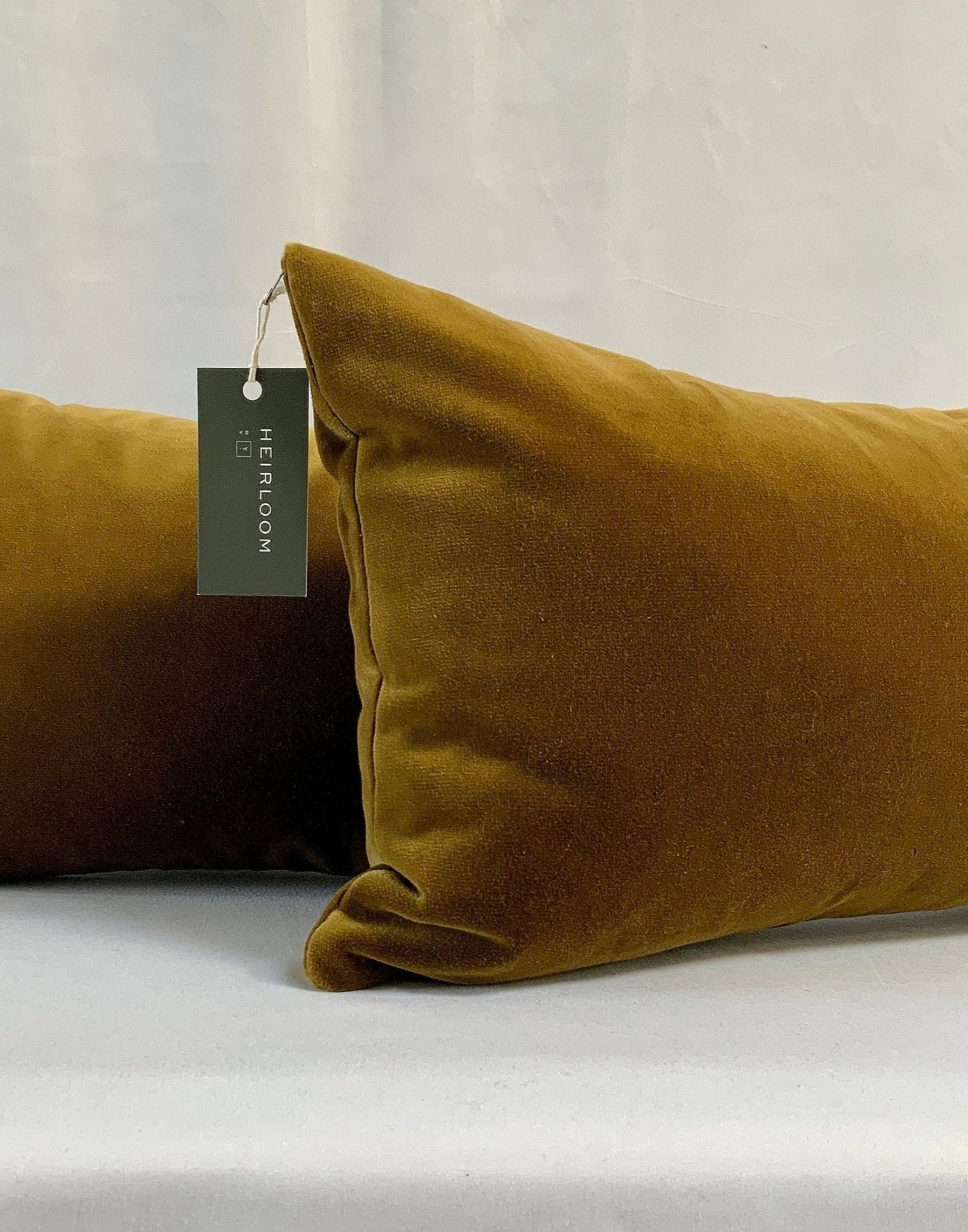 OLIVE VELVET LUMBAR PILLOW