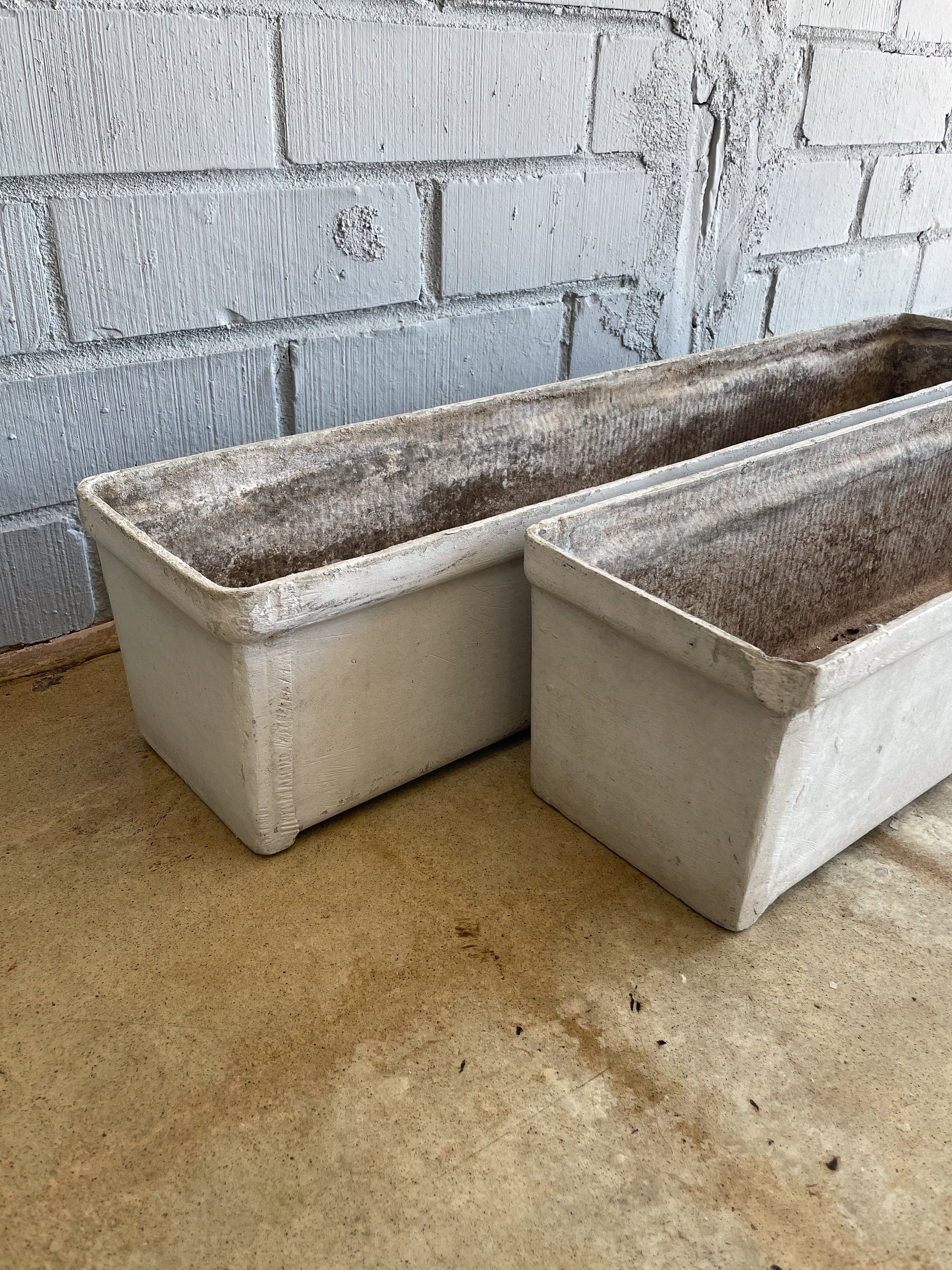 VINTAGE FRENCH FIBER CEMENT TROUGH