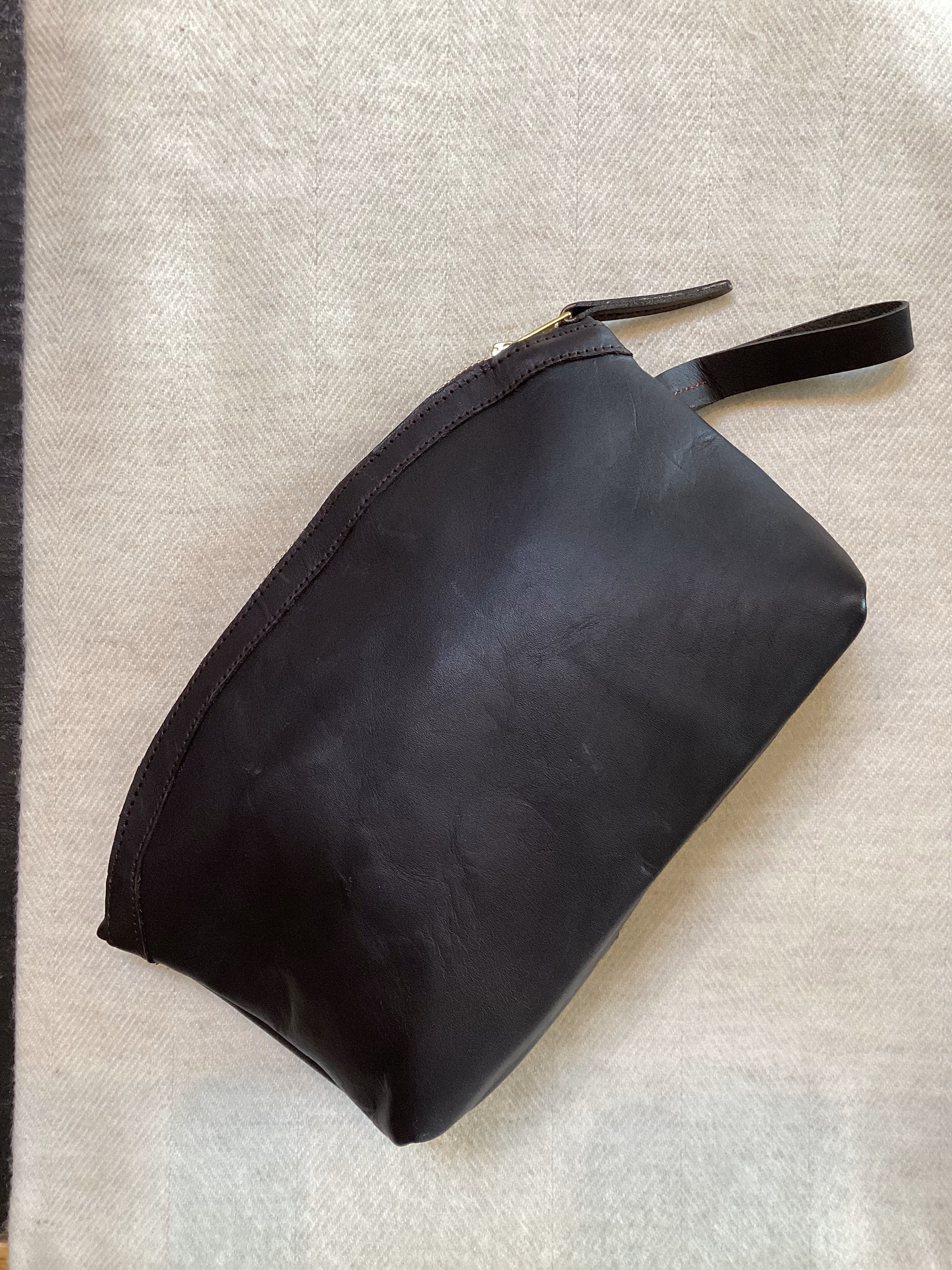 COWHIDE POUCH