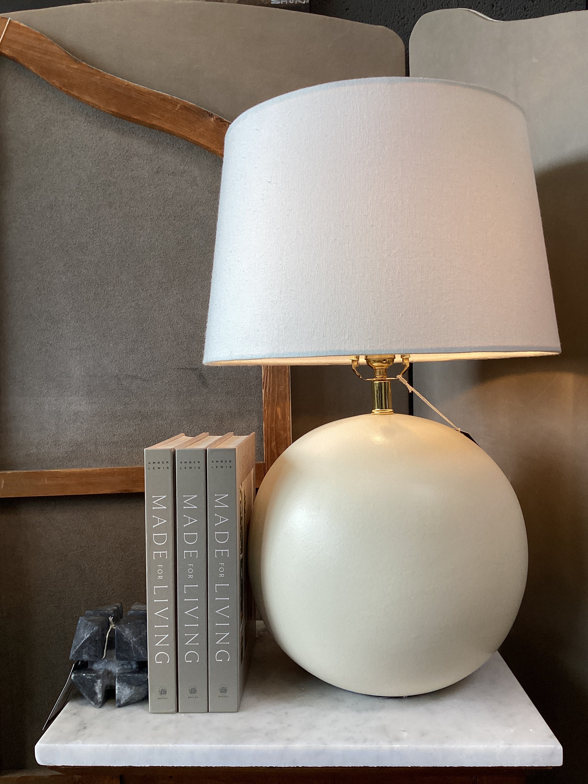 MORGAN TABLE LAMP