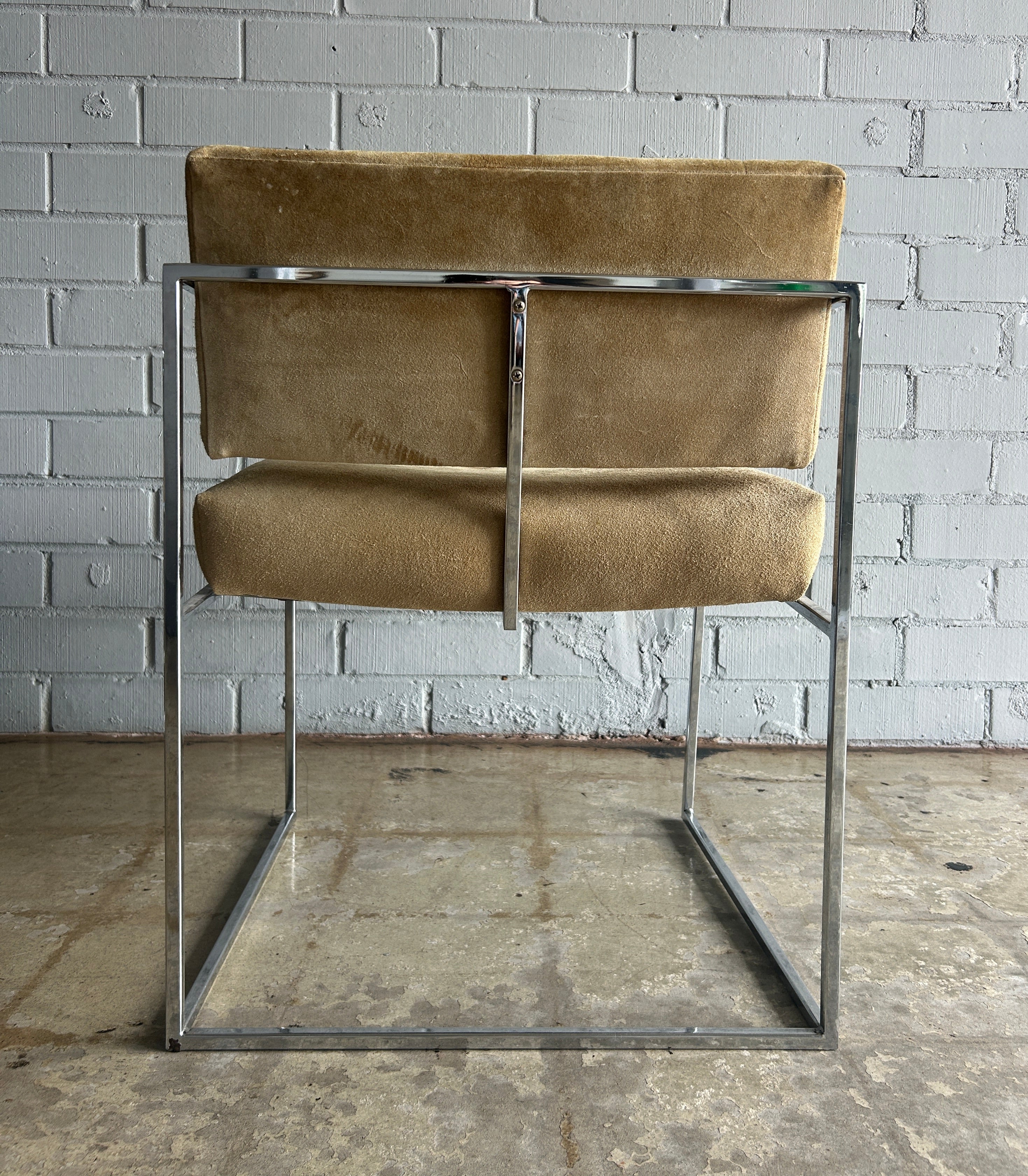 VINTAGE CHROME CHAIR