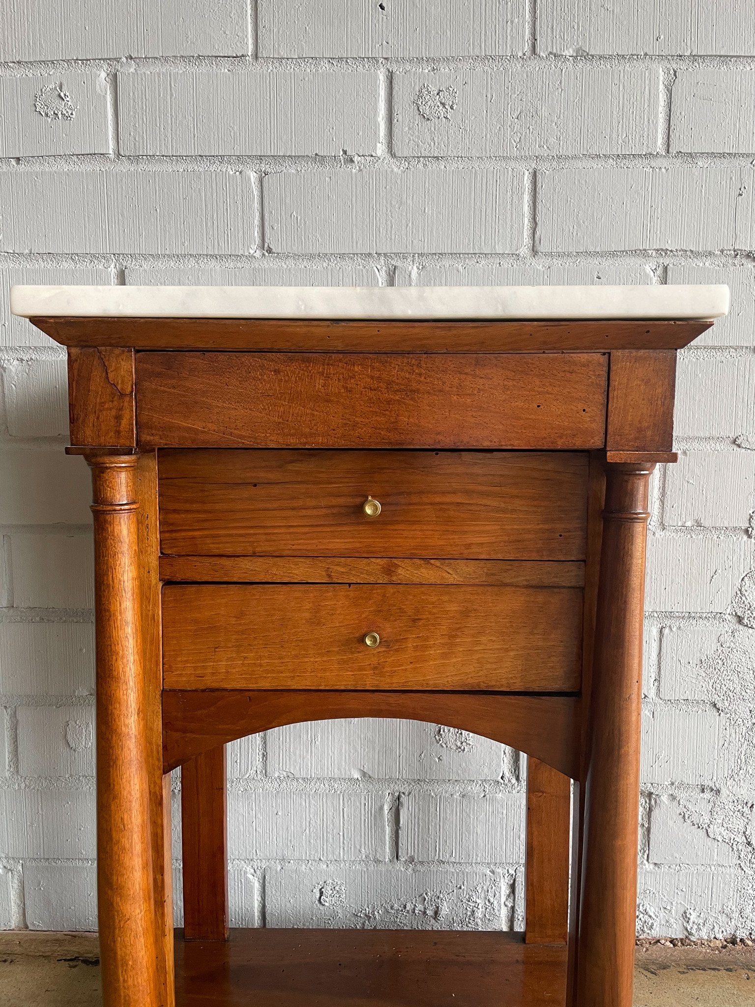 ANTIQUE SIDE TABLE WITH WHITE MARBLE TOP