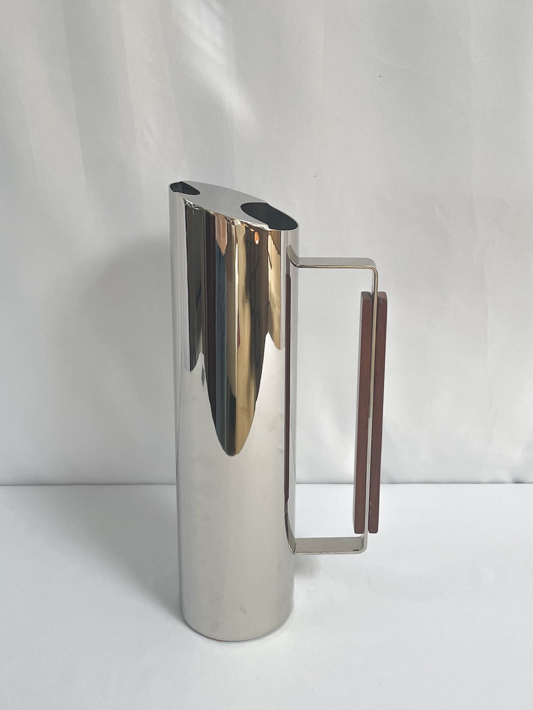 VINTAGE STAINLESS STEEL PITCHER